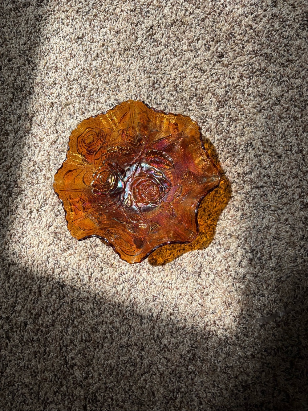 Imperial Glass Bowl Roses - Picture 5 of 6